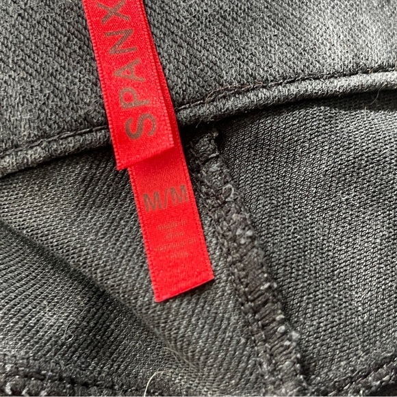 SPANX Cargo Leggings Jean FL0216 real side pockets Women's Medium - Picture 4 of 9